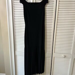 Elegant Black Sleeveless Dress